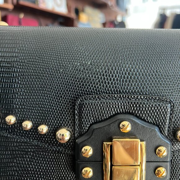 Dolce & Gabbana Black Medium Lucia Shoulder Bag Gold Studded Leather - Picture 16 of 16